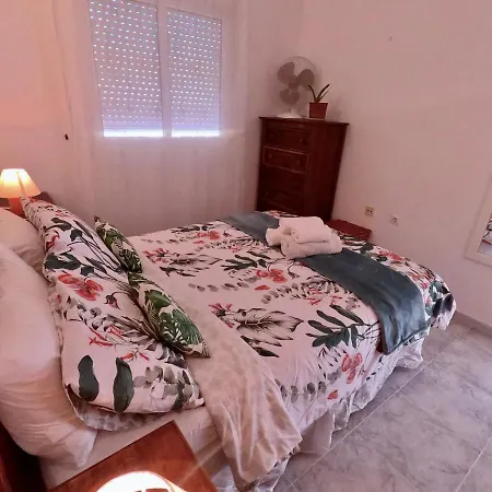 Close To Beaches & Golf Courses - With Pool & Bbq Apartment Alicante